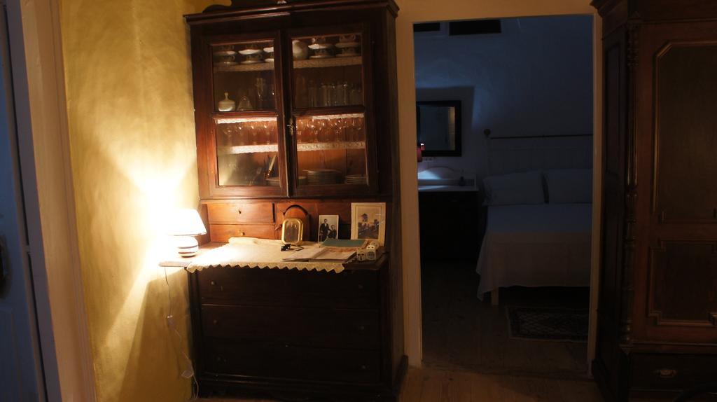 Marcos Rooms Oia Exterior foto